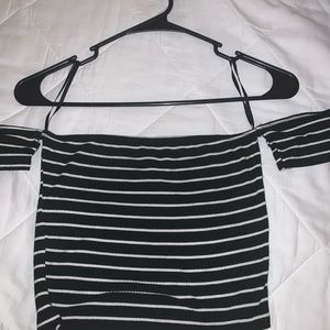 Forever 21 Off the Shoulder Cropped Top SMALL